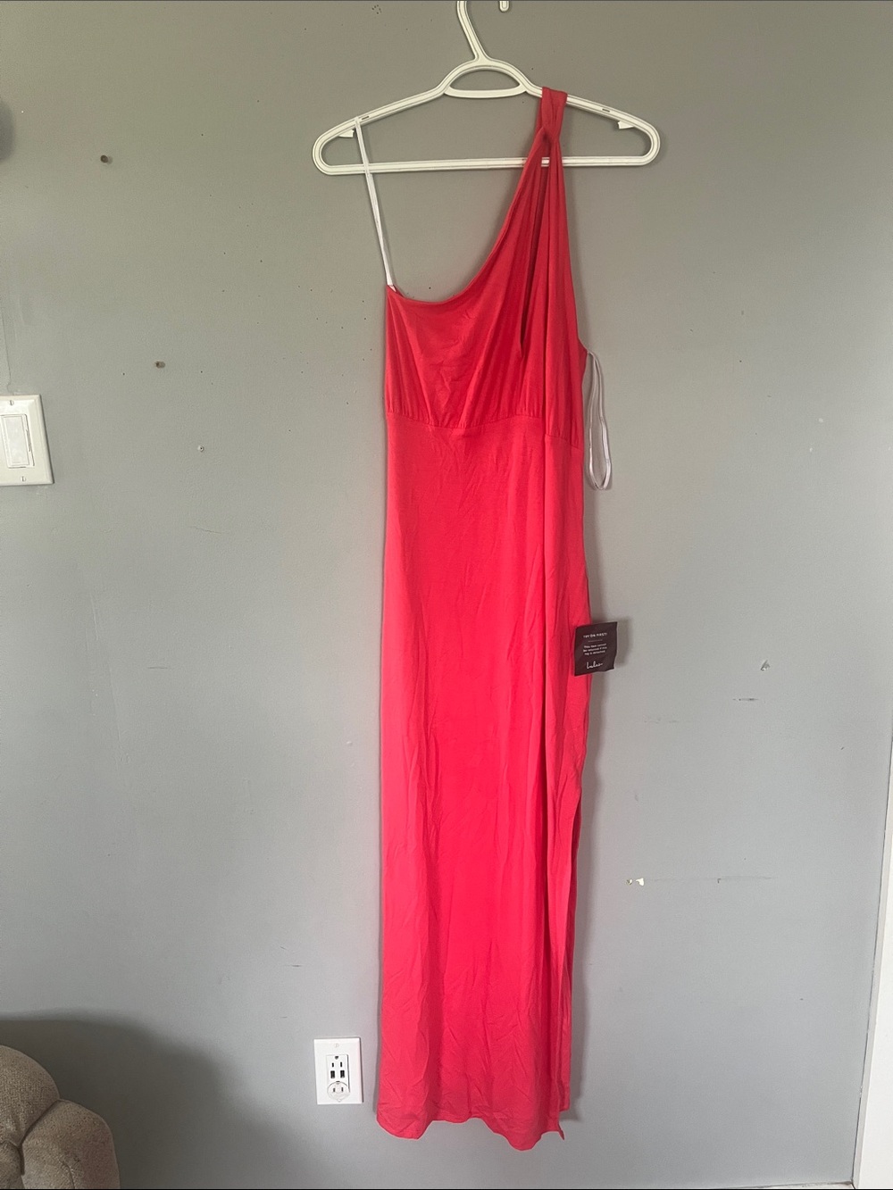 Lulu's One-Shoulder Maxi Dress in Bright Pink Large